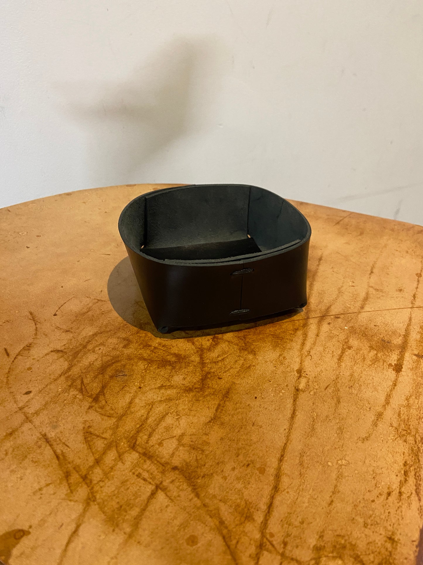 Leather catch all tray - small