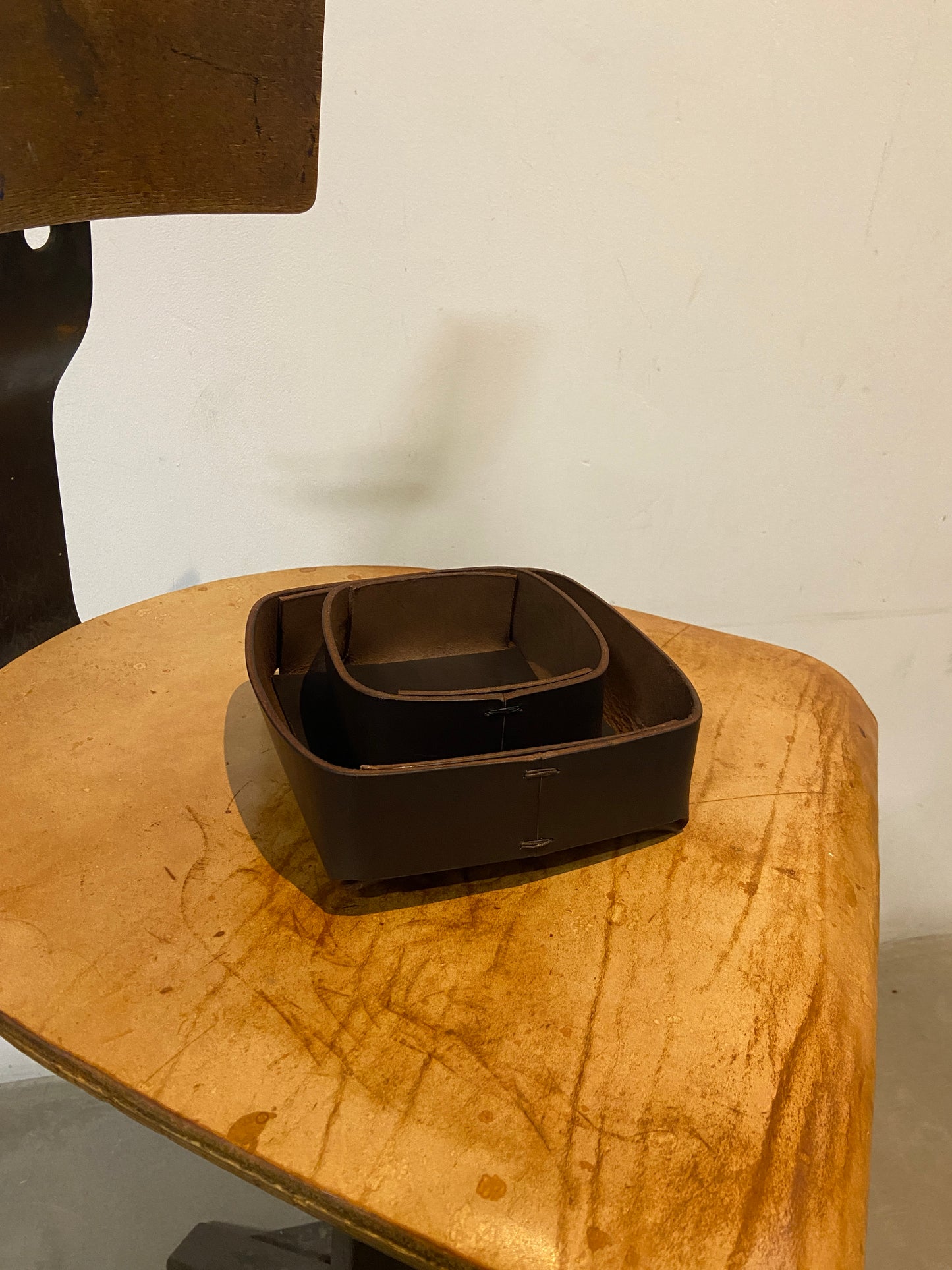 Leather catch all tray - small